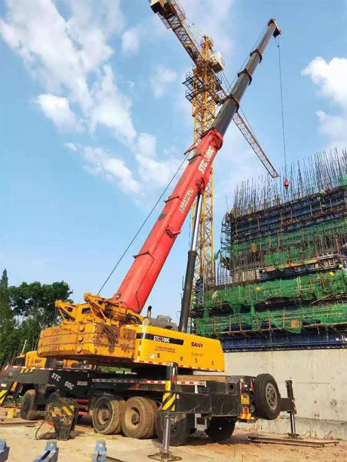 汽車起重機燈光不亮,你該如何解決這一問題?_行業(yè)資訊_第一工程機械網(wǎng)