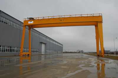 雄峰門式起重機|雙梁門式起重機|安徽雄峰起重機械設備廠