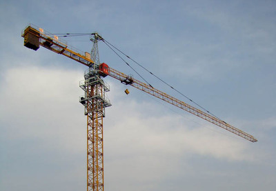 新疆塔吊、塔機與施工升降機廠家直銷優(yōu)勢解析