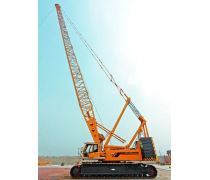 履帶吊車 重型工程中的移動(dòng)起重機(jī)